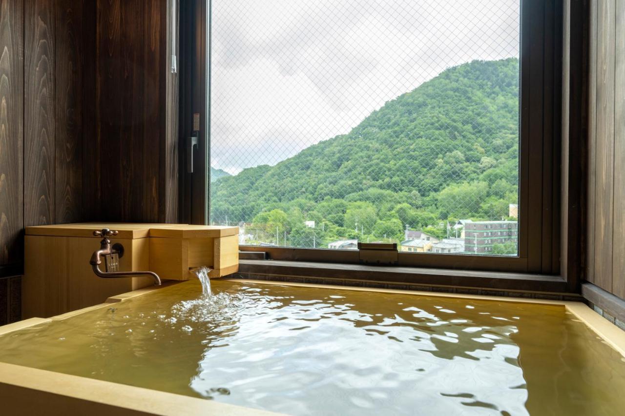 Jozankei Onsen Yurakusoan Hotell Sapporo Eksteriør bilde